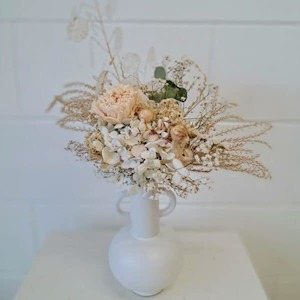 Products: Louis Vase