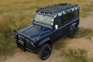 Products: Land Rover Defender - Various Sizes XpeditioNZ
