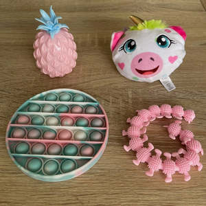 Clearance: Squeeze, Pop, Stretch Fidget Pack