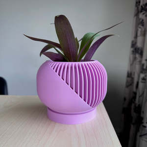 3d Prints 1: Narvo Planter Pot matte purple