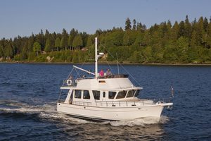 Products: Selene 42 Europa – One