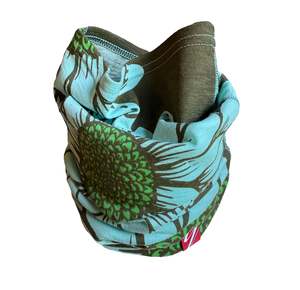 Neck Scarf Collection: Flower Power Minty As Merino Scarf