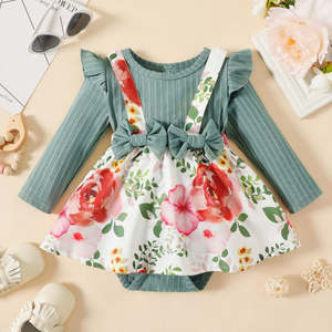 2pcs Baby Girl Ribbed Romper and  Bowknot Suspender Skirt Set