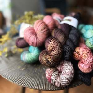 Machinist 4ply: Yarnfloozy || Workhorse Sock Set