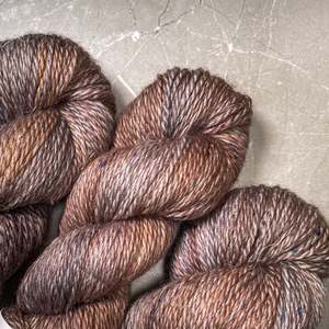 Afterglow (milky chocolate) ~ Merlin Worsted ~ Merino Linen 10ply