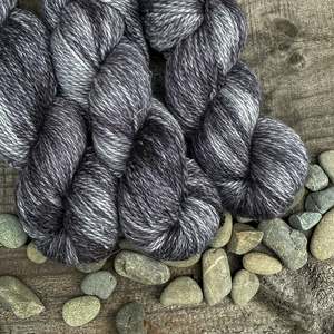 Bentley ~ Merlin Worsted ~ Merino Linen 10ply