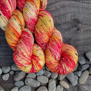 Tweedy Dk: Flaming Sword ~ Tweedy DK ~ Donegal Nep Merino 8ply