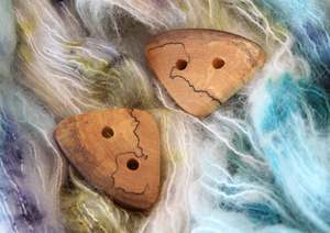 Accessories: Spalted Maple wood buttons 4cm