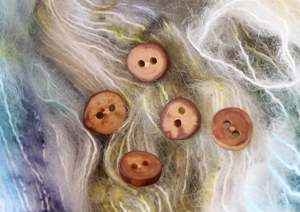 Accessories: Apple wood buttons 1cm