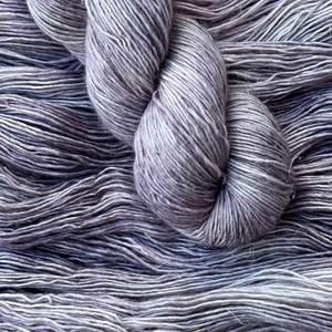 Elfcup ~ Merlin Fingering ~ Merino Linen singles