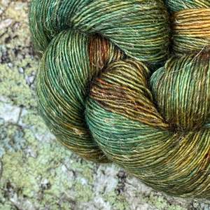 Sherwood ~ Merlin Fingering ~ Merino Linen singles