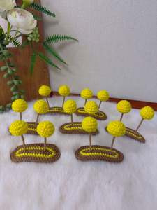Crochet Hair Accessory: Buzzy Bee Hair Clip