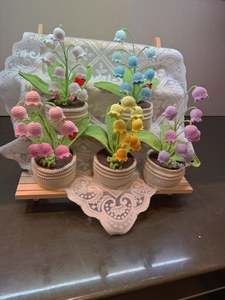 Crochet Floral Art: Potted Ladybird