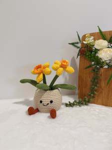 Crochet Floral Art: Happy Yellow Daffodils Pot