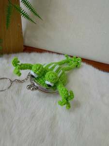 Crochet Bags: Frog Coin Purse