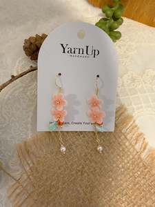 Micro Crochet Jewellery: Two Petals Earrings