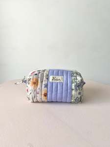 Medium Zipper Pouch – Floral Patchwork
