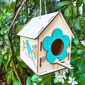 10 13 Years Old: The Make Company - Flower Bird House