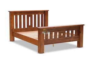 Queensize: Felton# NZ Pine Chunky Bed Frame | Queen | LS