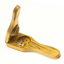 Lemon Squeezers: Handcrafted Wooden Lemon and Lime Squeezer | Yompai