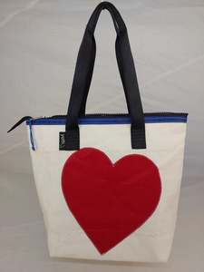 Zip Top Totes: Heart Zip Tote 860