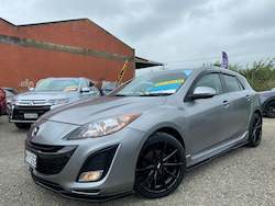 Accessories: 2008-2013 Mazda Axela/Mazda 3 Body Lip Kit