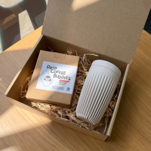 Extras: Huskee Cup + Drip bag Christmas Bundle