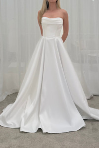 Dresses: Marta
