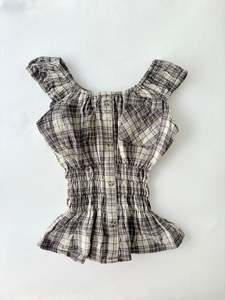 00’s Plaid milkmaid pocket top | Size 8-10