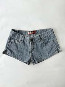 00’s Newfuture low rise shorts | Size 8