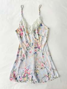 Dress: 00’s Japanese bow mini dress | Size 8