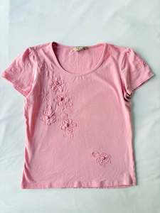 00’s Baby pink embroidered tee | Size 10