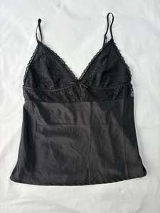 Lace keyhole cami | Size large