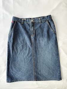 Skirts: 00’s Esprit denim midi skirt | Size 10