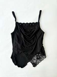 Tops: 00’s Lace asymmetrical cami | Size 6
