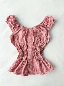 Tops: 00’s Checkered milkmaid top | Size 10-12