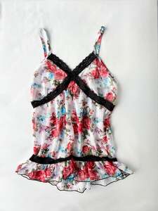 Tops: 00’s Lace trim floral cami | Size 10-12