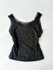 00’s Japanese lettuce hem tank | Size 14