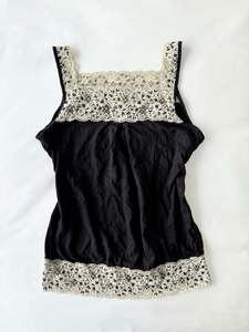 00’s Japanese lace trim cami | Size 12