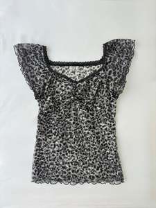 Staff Picks: 00’s Flutter leopard top | Size 8-10
