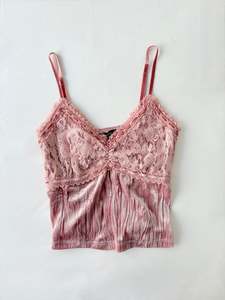 Staff Picks: 00’s Jayro pink velvet cami | Size 12