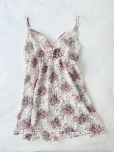 Dress: 00’s Japanese floral slip dress | Size 12