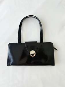 Accessories: 90’s Jag shoulder bag