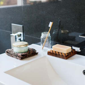 Thanks Mum: Wooden Soap Keeper