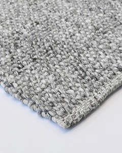 Plain Rugs: Nebraska Floor Rug