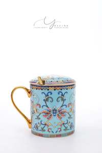 Mugs: Traditional Chinese Famille-rose Blue Mug