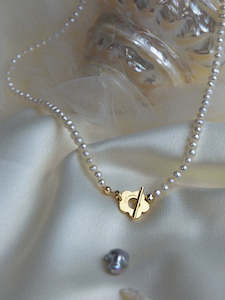 Cooperates: Cloud Light - Large Pearls