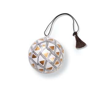 N O R D S T J E R N E: Paper Maché Bauble | Triangles