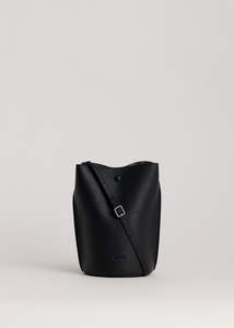 Phoebe Bucket / Black Deer Nappa