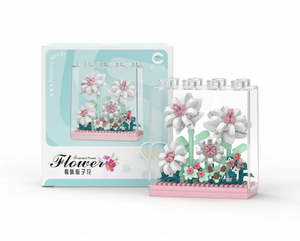 Home Beauty: Soft White & Pink Daisy Flower Bouquet in Clear Case